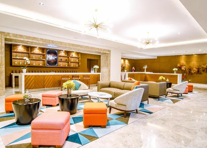Lucky Chinatown Hotel
